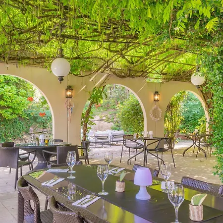 Hotel Mercure Antibes Sophia Antipolis 4*